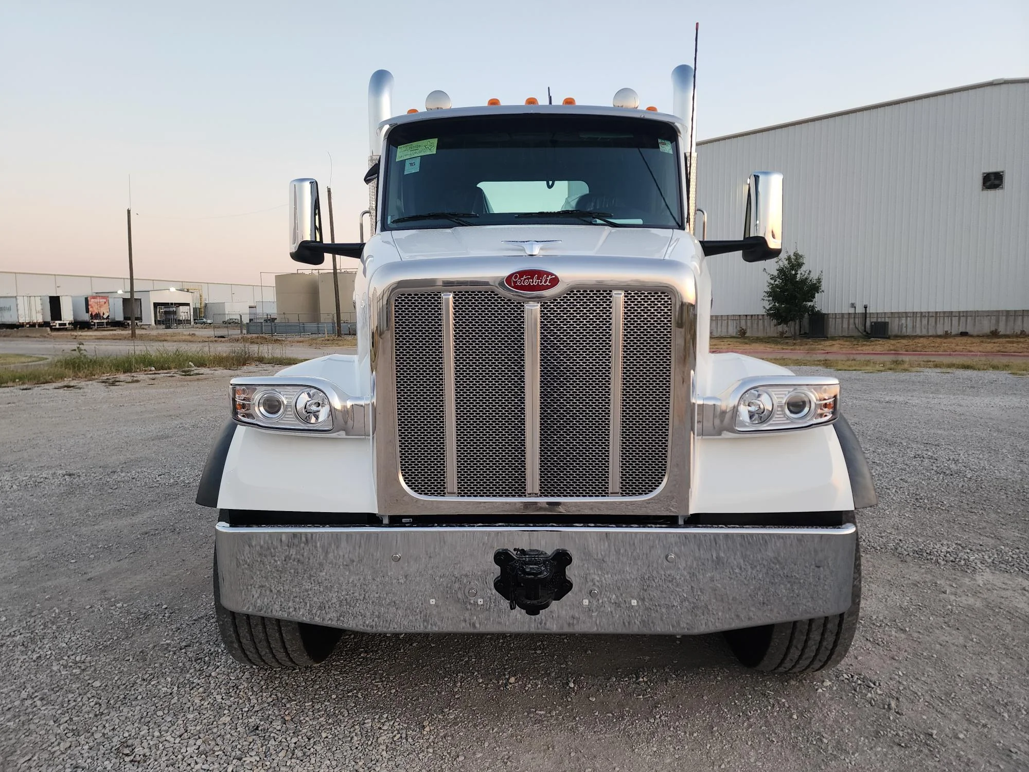 2026 Peterbilt 567 in Harlan, IA — photo 2