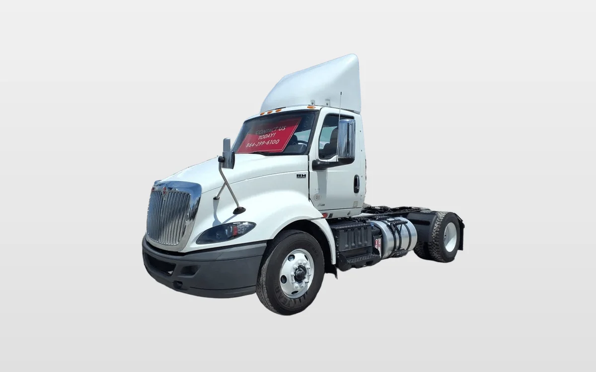 2020 International - image 1