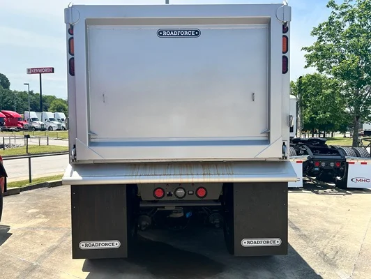 2027 Kenworth T880 in Chattanooga, TN — photo 5