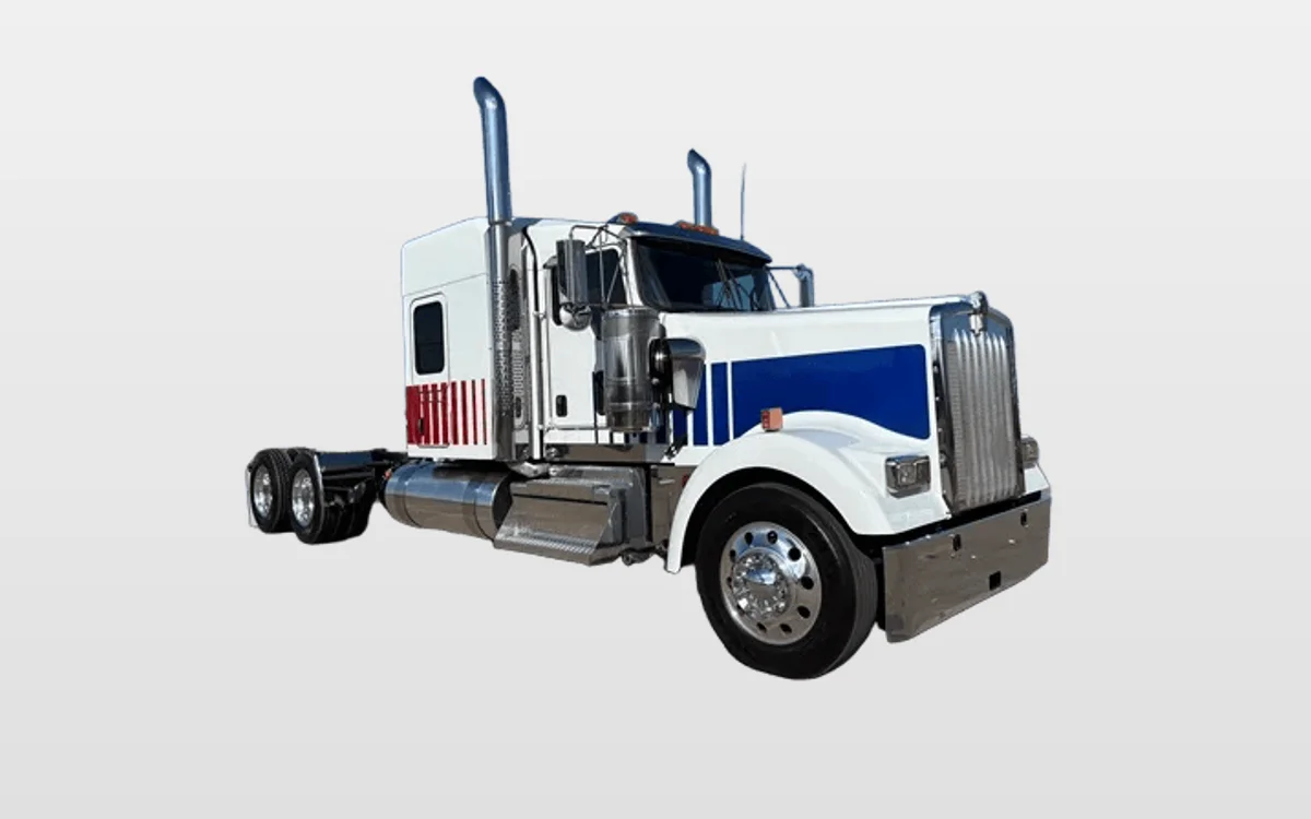 2023 Kenworth W900 - image 1