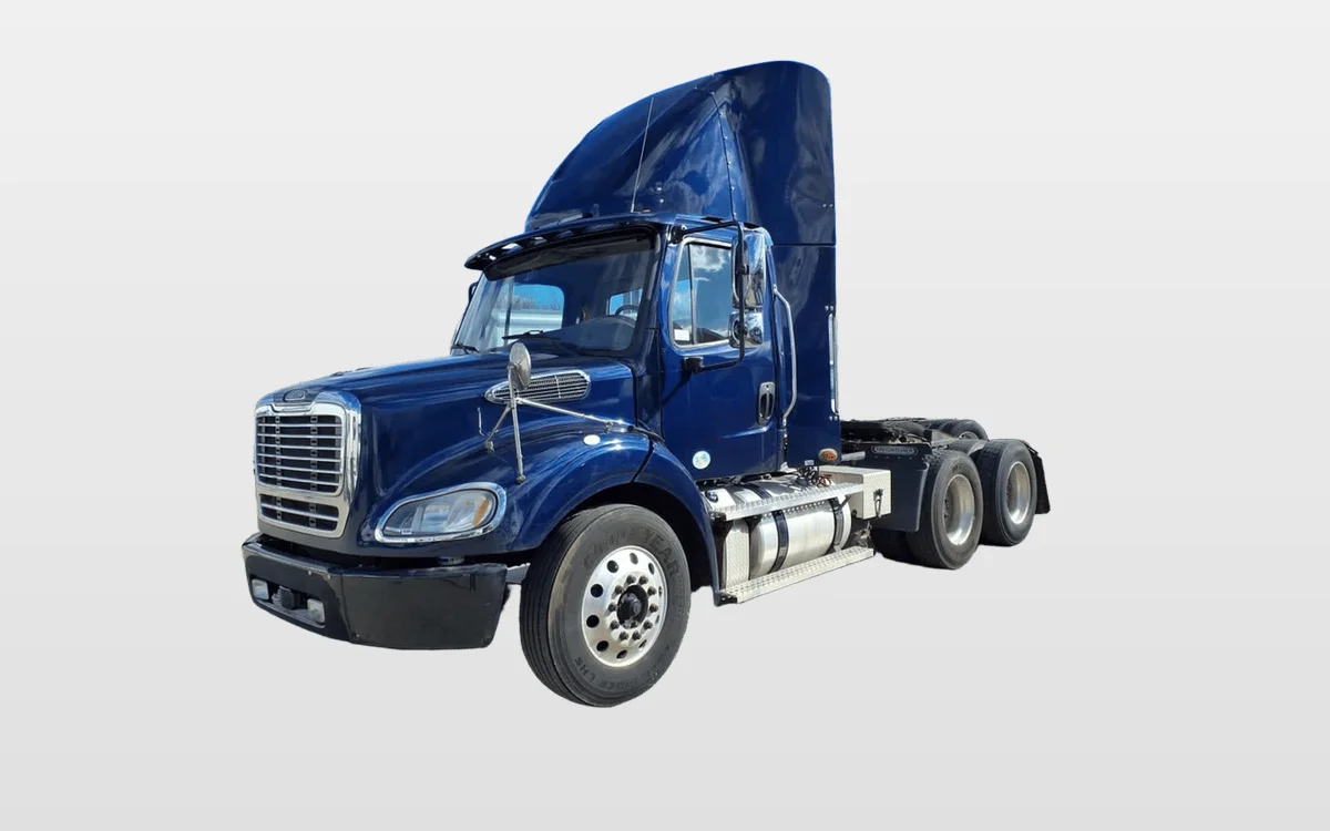 2020 Freightliner M2 112 - image 1