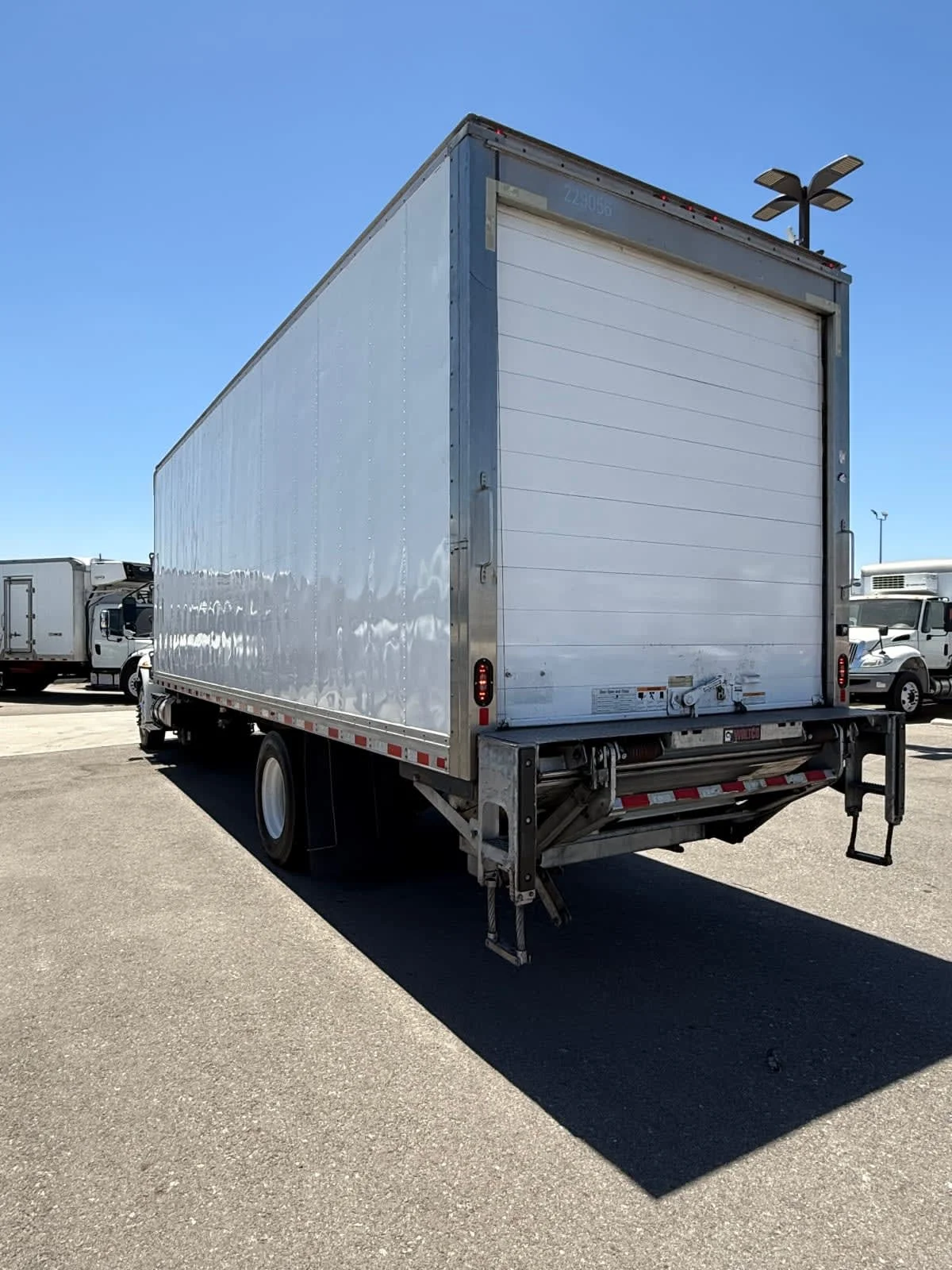 2019 International MV - image 6