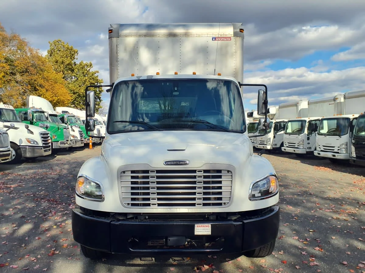 2020 Freightliner M2 106 - image 2