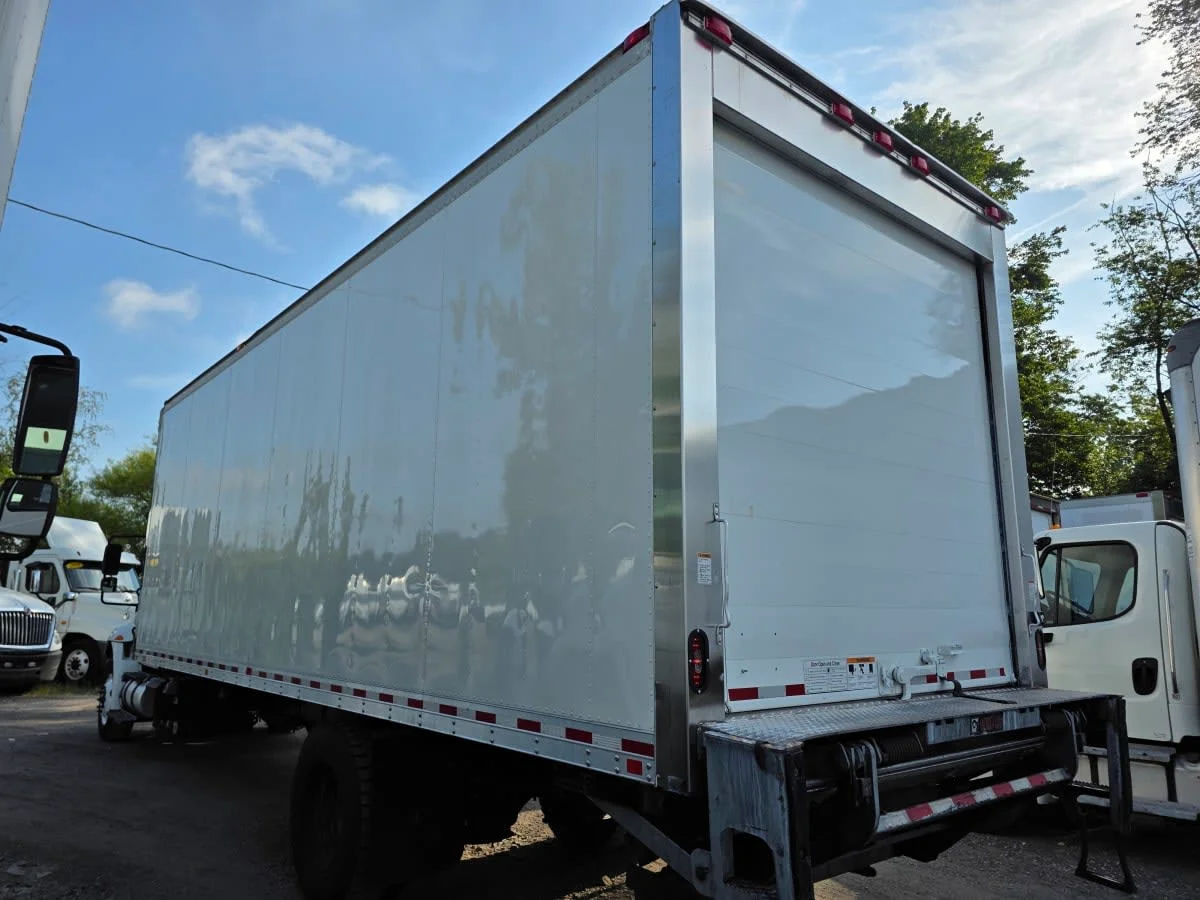 2019 International 4300 in Bensalem, PA — photo 6