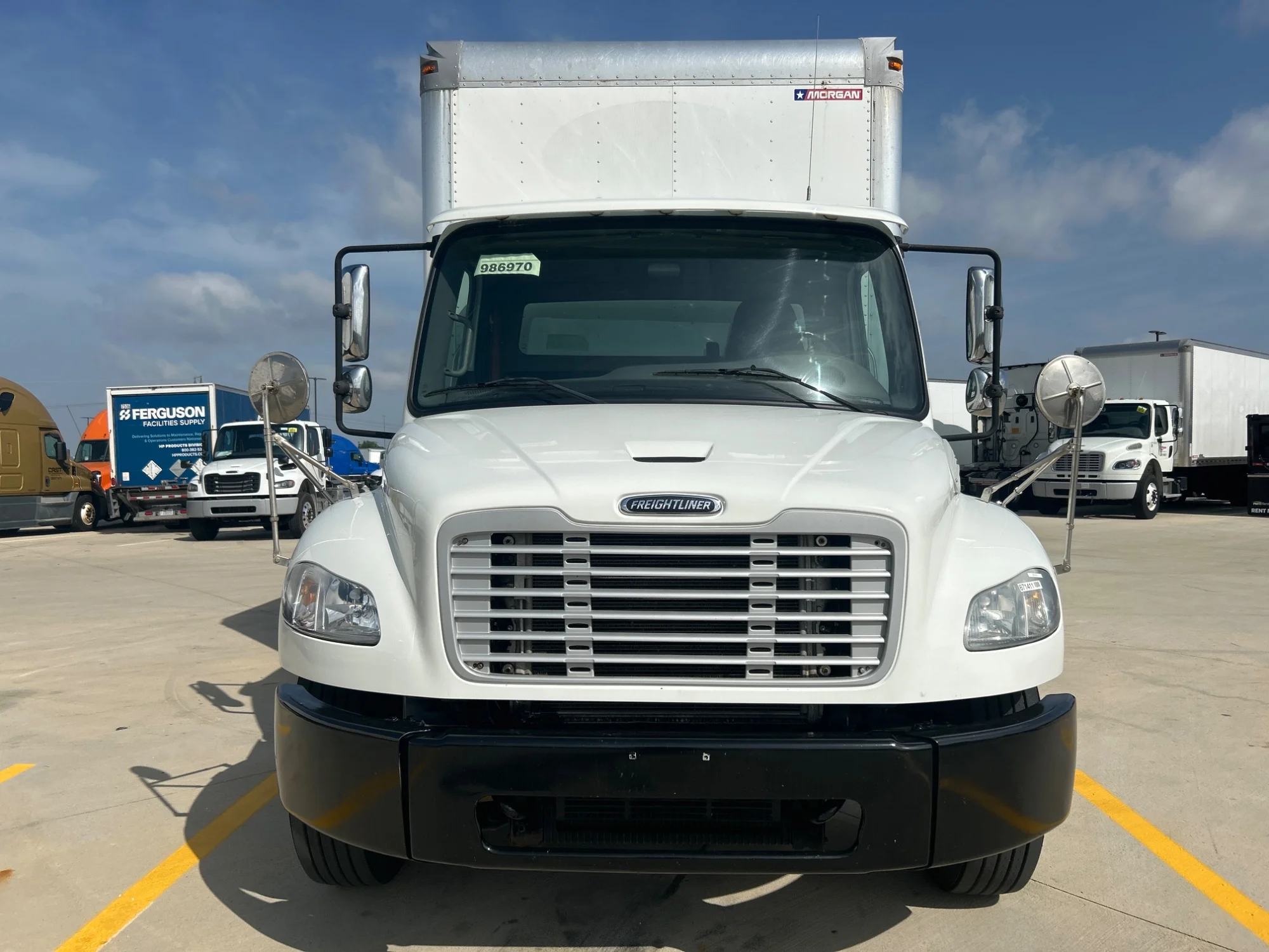 2017 Freightliner M2 106 in Indianapolis, IN — photo 2