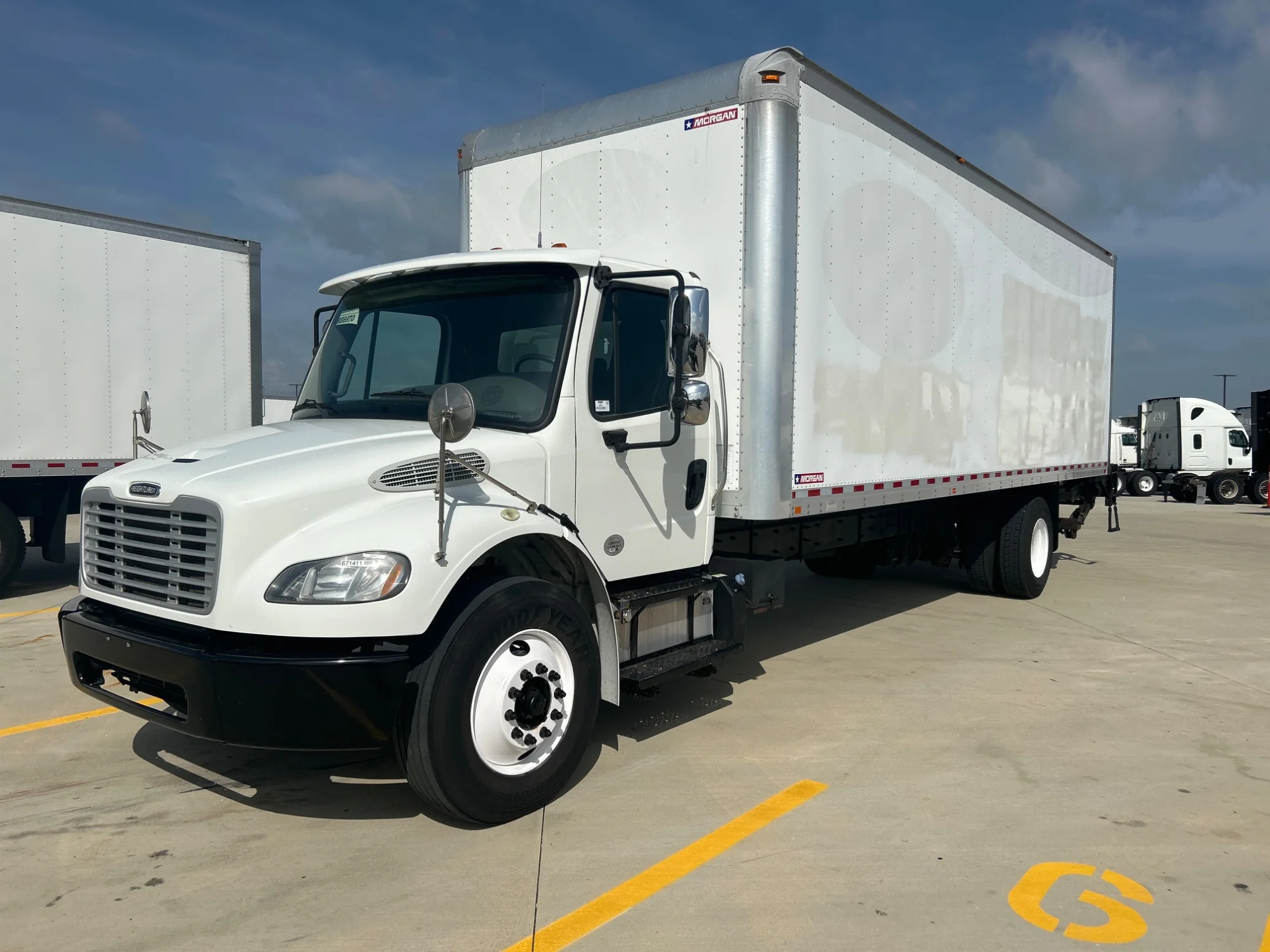 2017 Freightliner M2 106