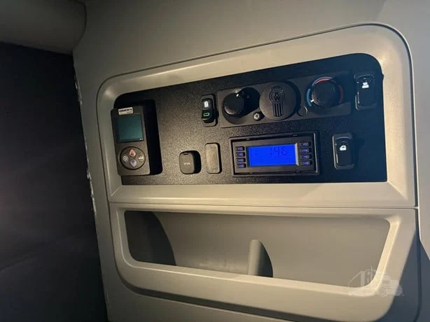 2023 Kenworth T680 in Salt Lake City, UT — photo 17