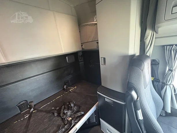 2023 Kenworth T680 in Salt Lake City, UT — photo 15