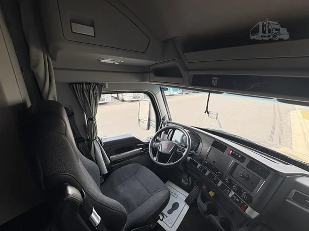 2023 Kenworth T680 in Salt Lake City, UT — photo 11