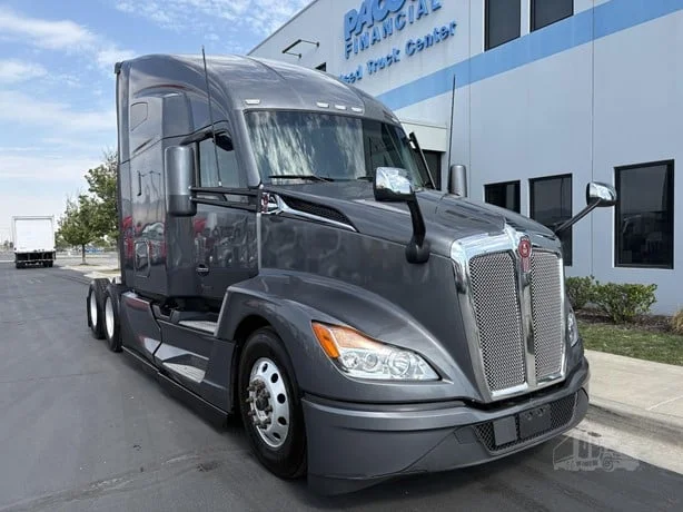 2023 Kenworth T680 in Salt Lake City, UT — photo 5