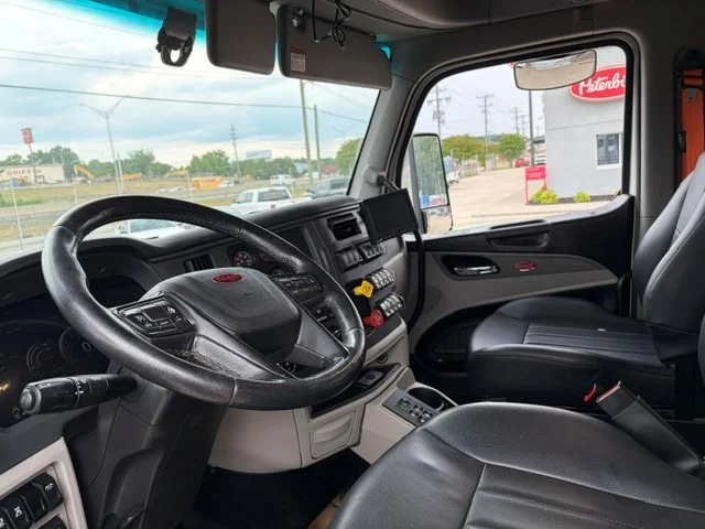 2023 Peterbilt 567 in Florence, SC — photo 5
