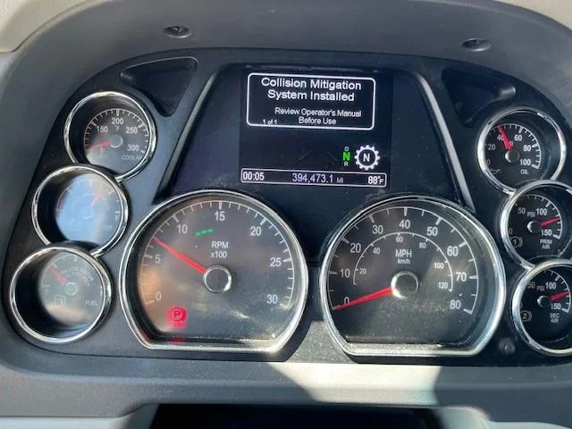 2022 Peterbilt 579 - image 19