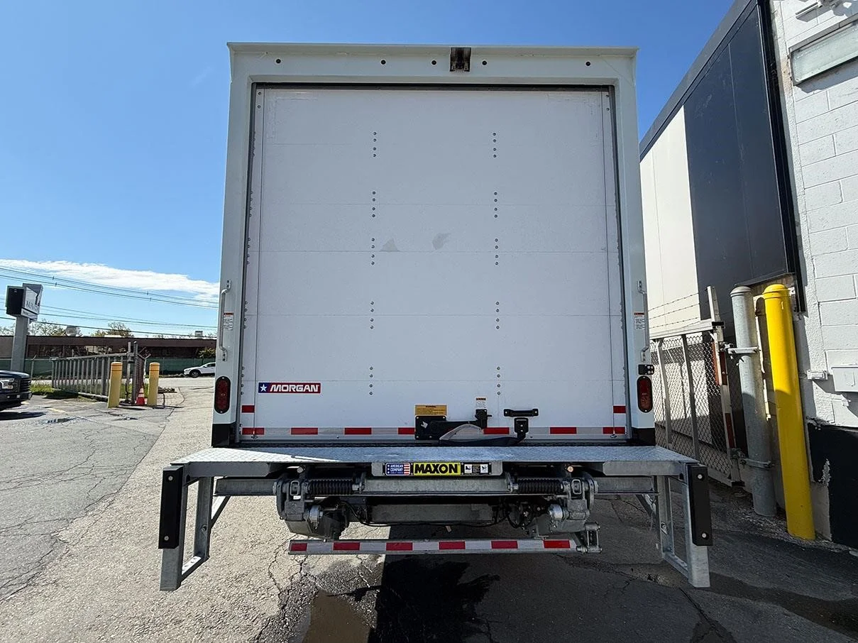 2025 Isuzu NRR in Worcester, MA — photo 5