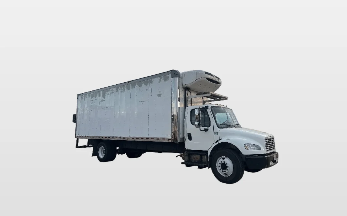 2019 Freightliner M2 106 - image 1