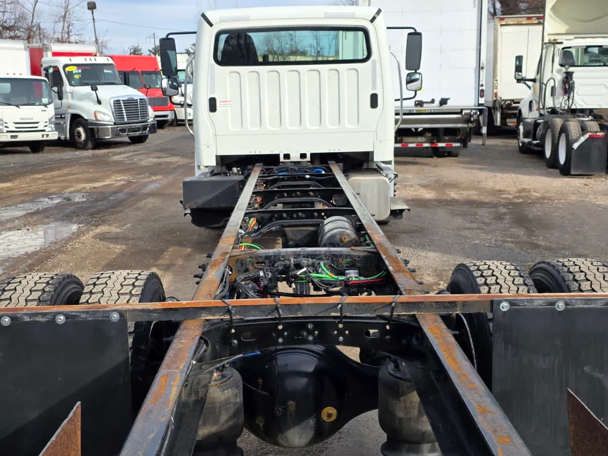 2019 Freightliner M2 106 in Bensalem, PA — photo 8
