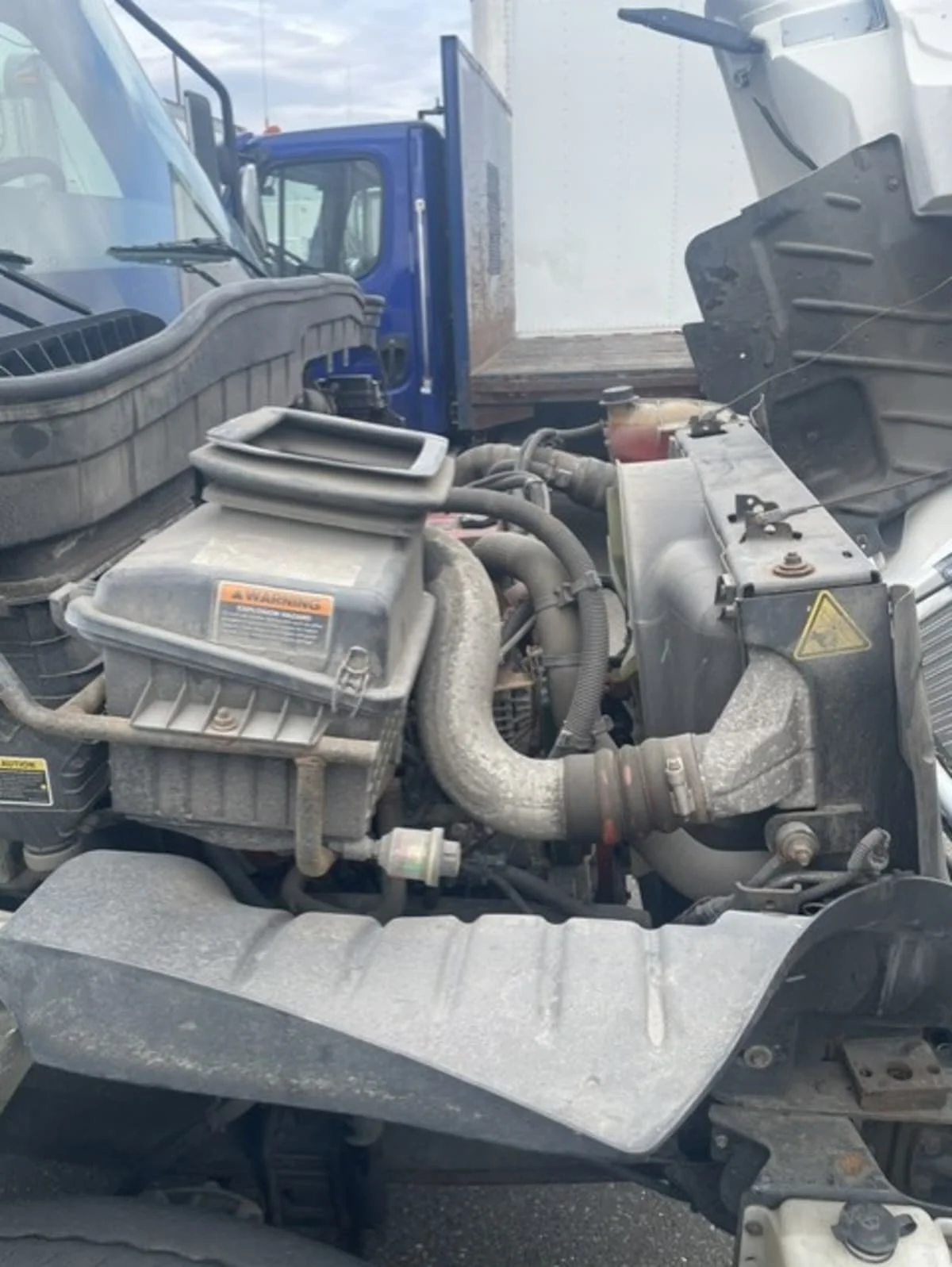 2020 International MV - image 13