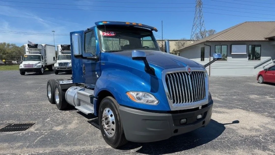 2018 International LT in HOUSTON, TX
