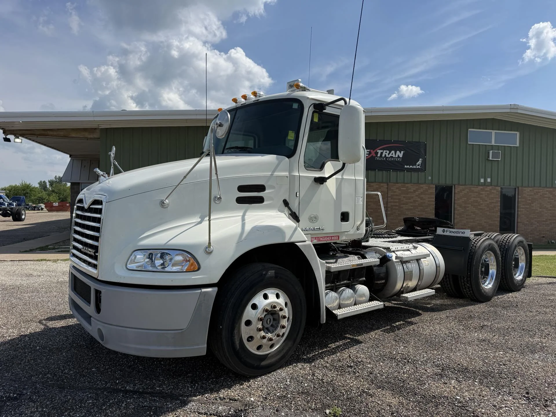 2015 Mack Pinnacle