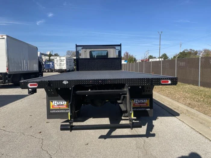 2026 Hino L6 - image 6