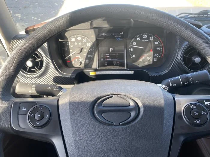 2026 Hino L6 - image 10