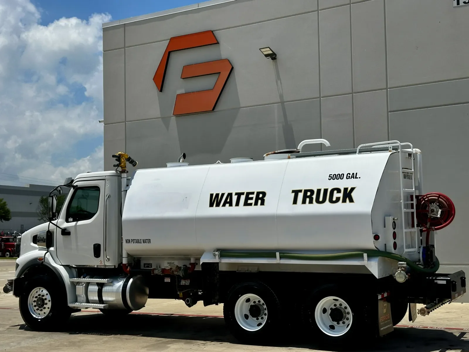 2023 Western Star 47X in Hutchins, TX — photo 6