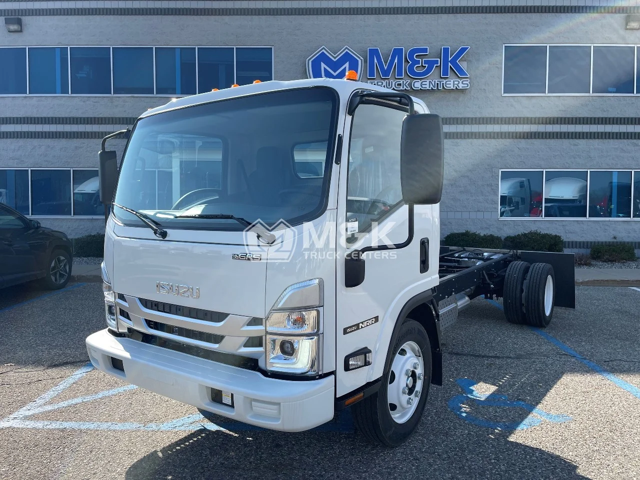 2026 Isuzu NRR