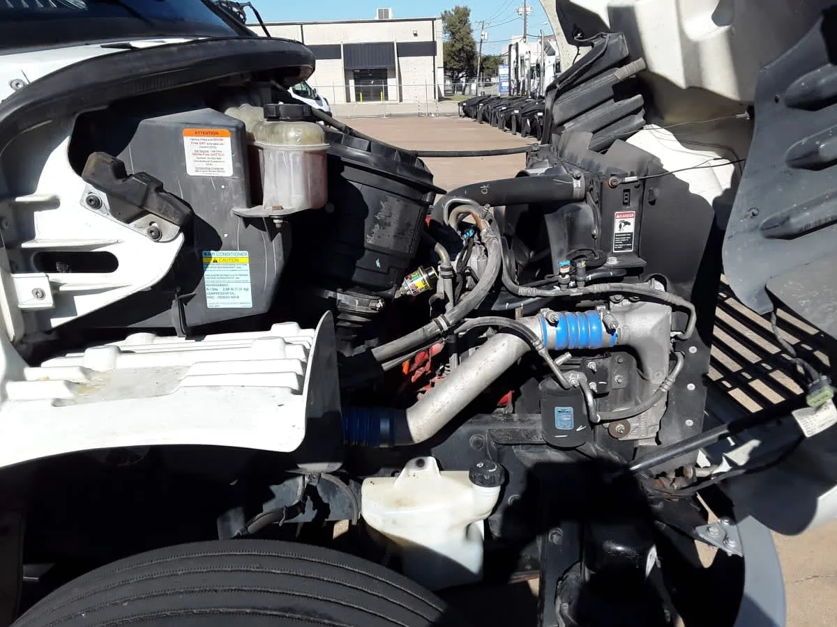 2019 Freightliner M2 106 in Dallas, TX — photo 11