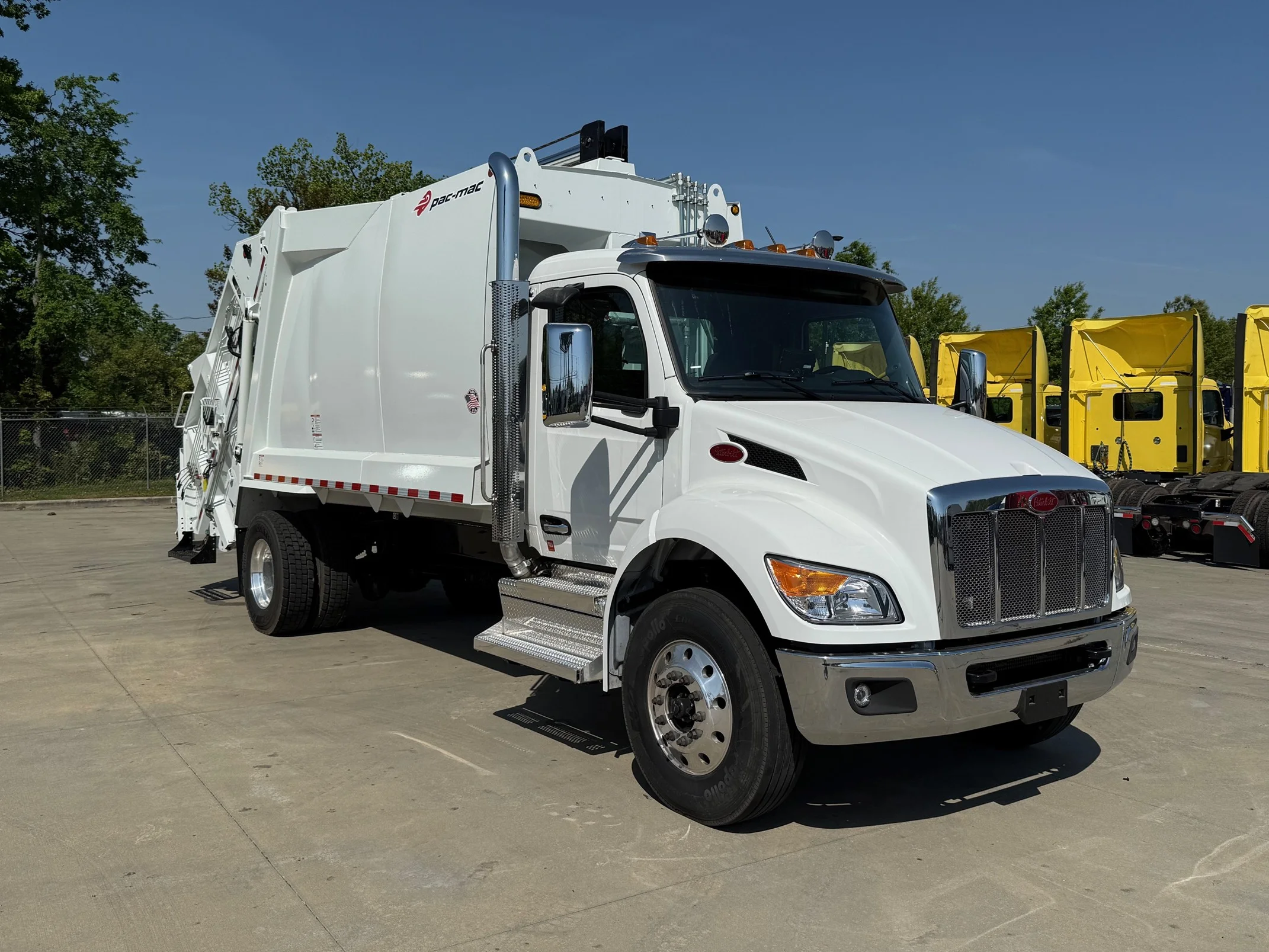 2025 Peterbilt 537 in Cincinnati, OH — photo 6