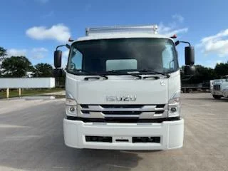 2026 Isuzu FTR — photo 3