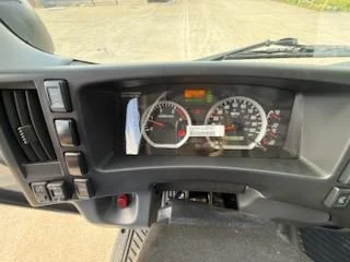 2026 Isuzu FTR — photo 17