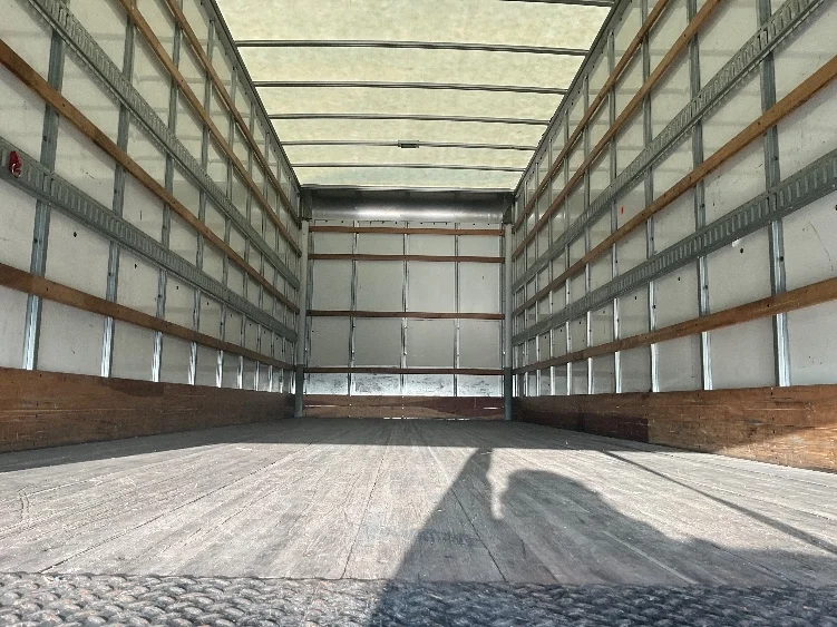 2022 Freightliner M2 106 in Torrance, CA — photo 8