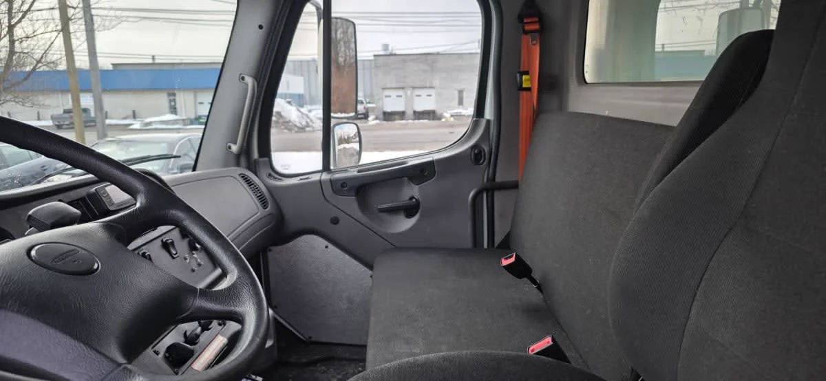 2019 Freightliner M2 106 in Bensalem, PA — photo 8