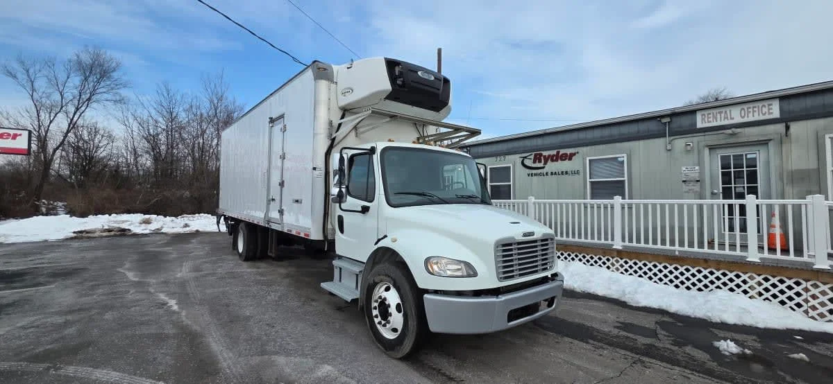 2019 Freightliner M2 106 in Bensalem, PA — photo 3