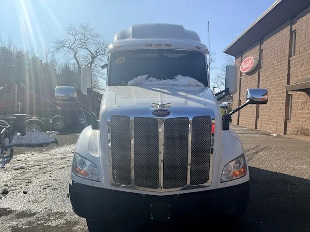 2021 Peterbilt 579 - image 6