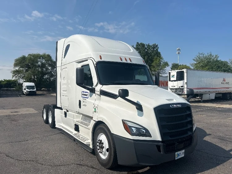 2021 Freightliner Cascadia