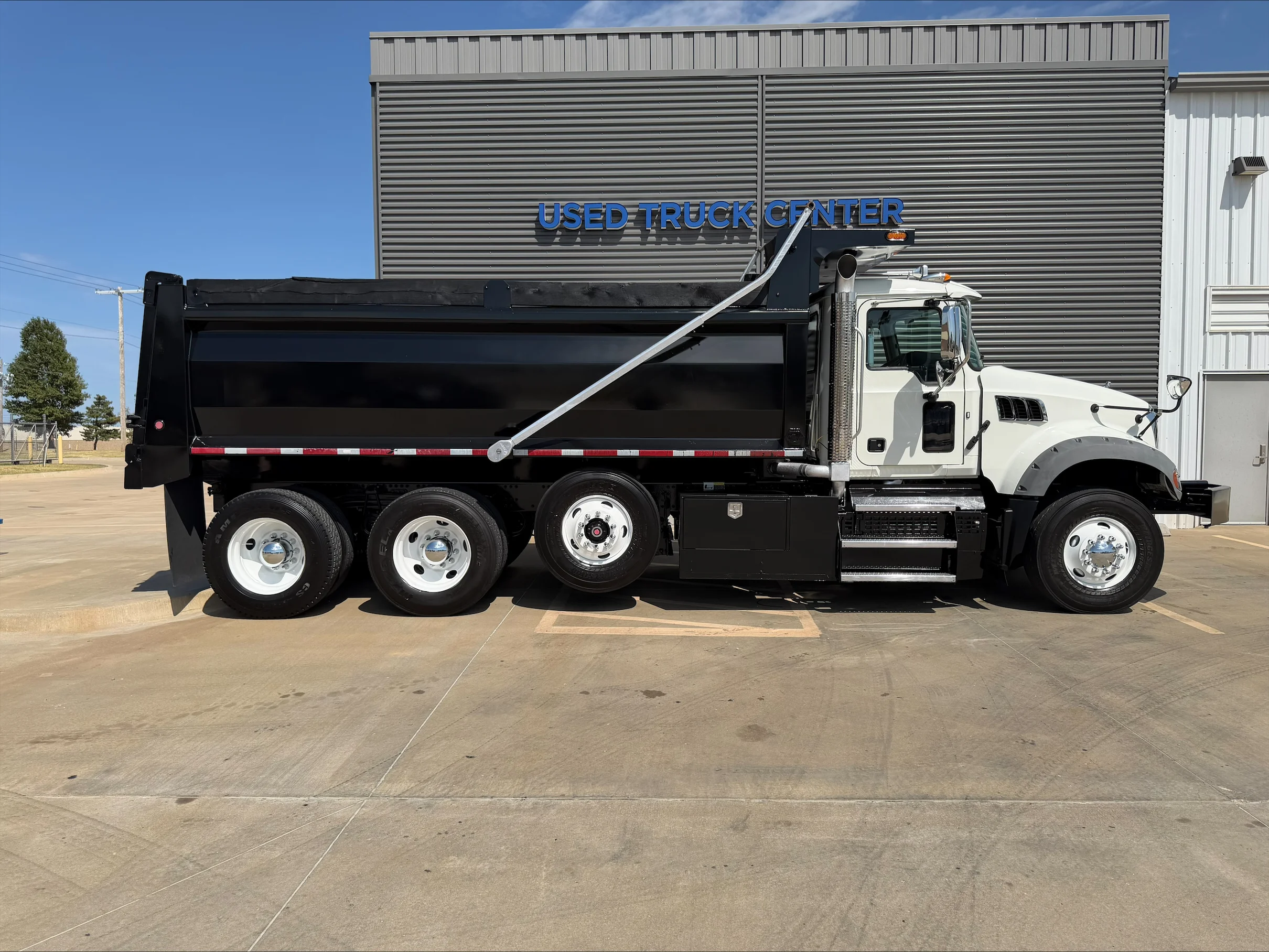 2023 Mack Granite in Oklahoma City, OK — photo 4