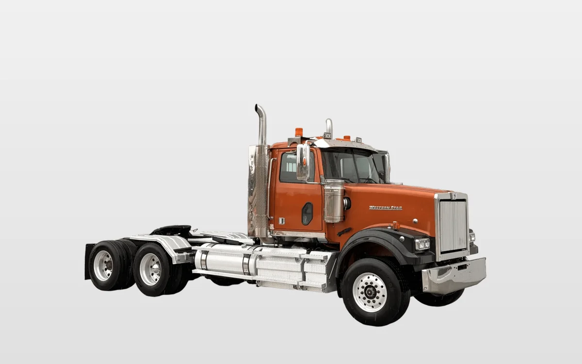 2017 Western Star 4900 - image 1