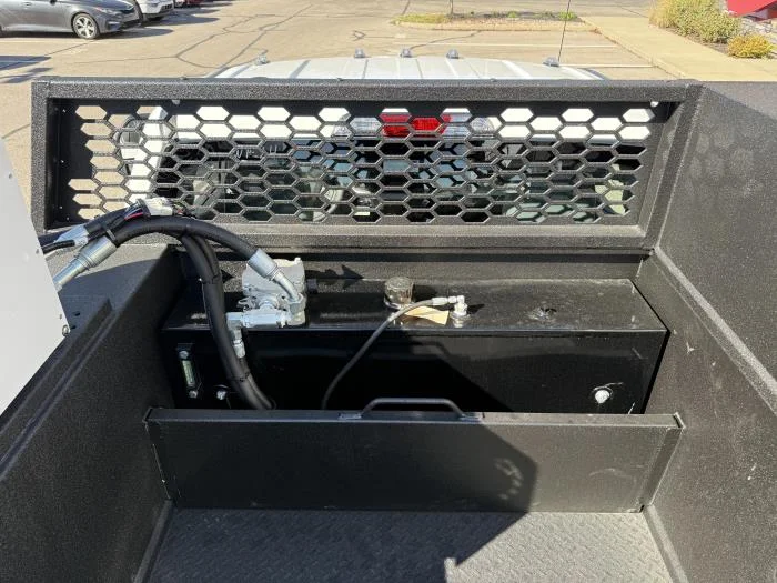 2025 Ford F-550 — photo 14