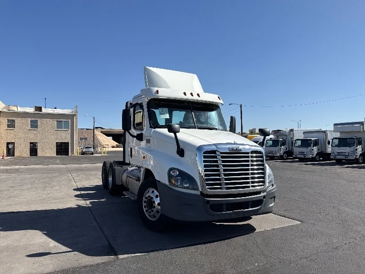 2019 Freightliner Cascadia in Phoenix, AZ