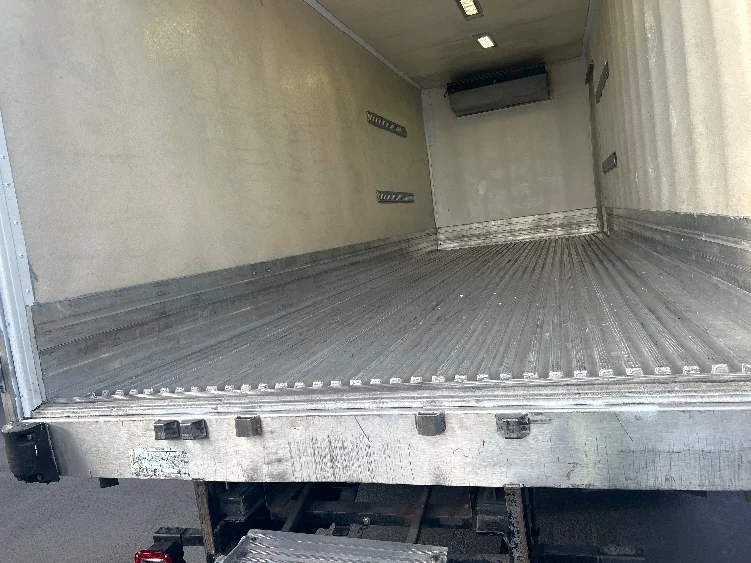 2019 Freightliner eM2 in Ocala, FL — photo 10