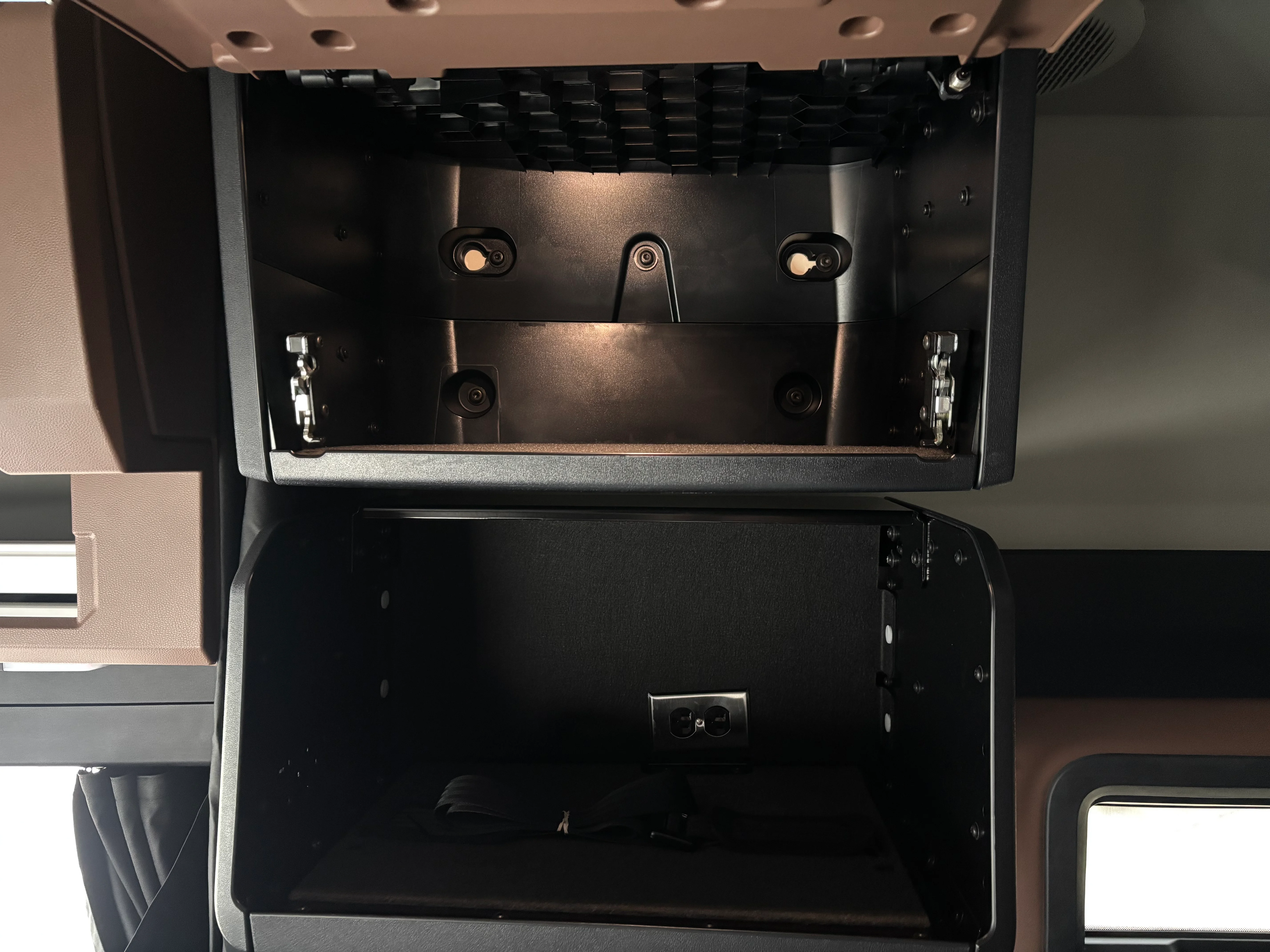 2027 Mack Pinnacle in TX — photo 20