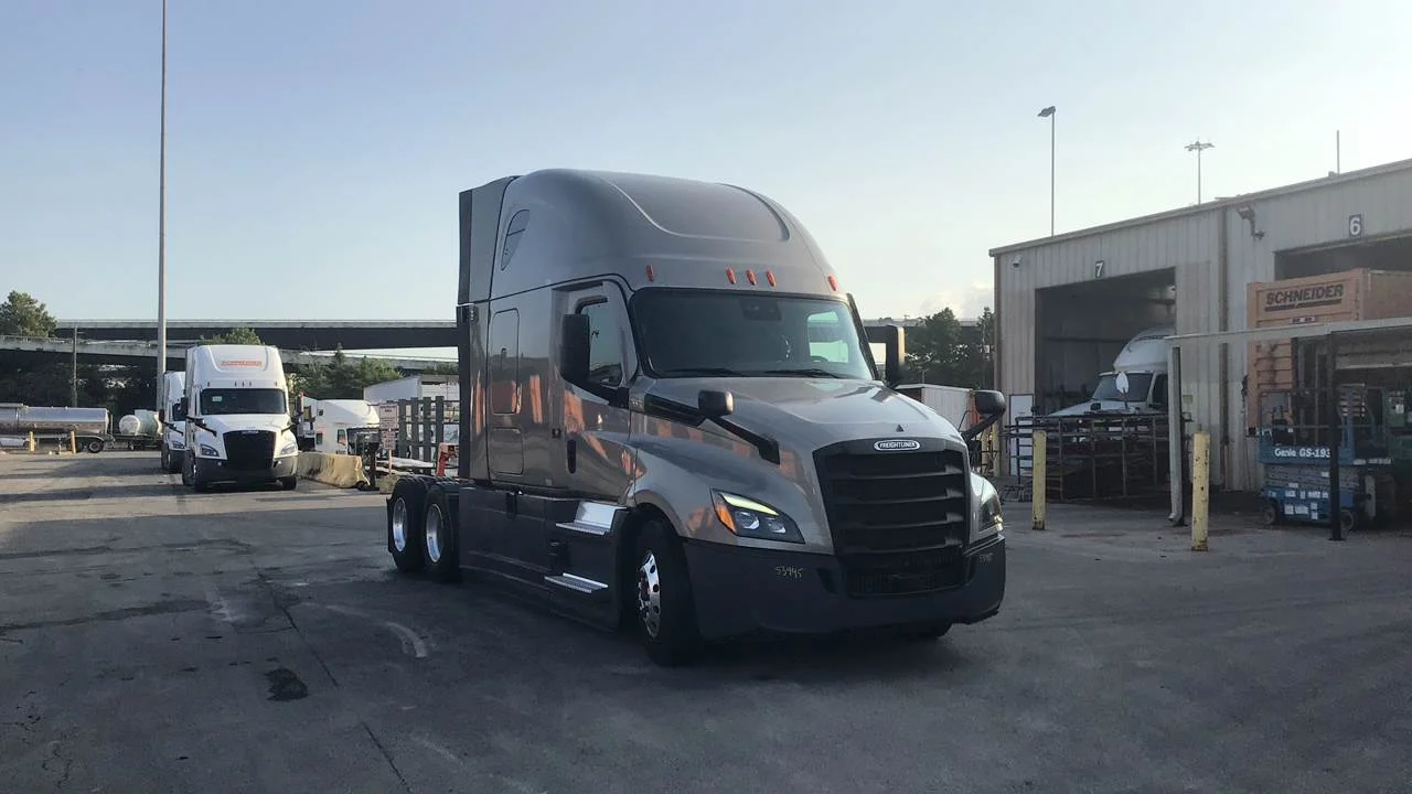 2023 Freightliner Cascadia in Houston, TX