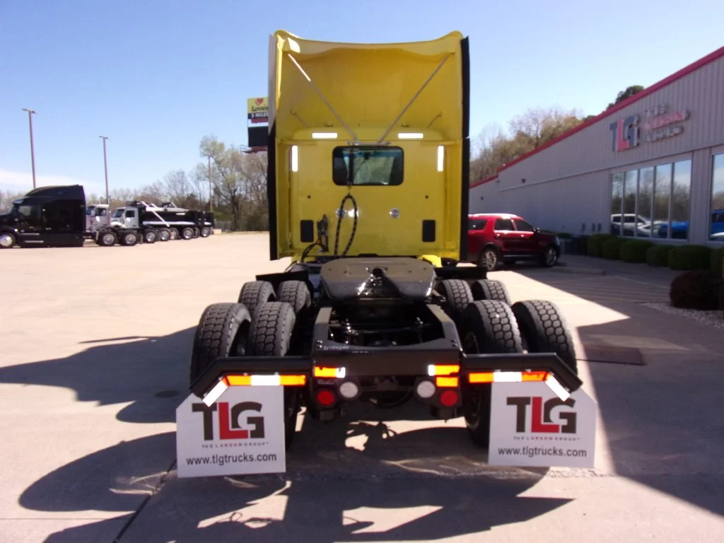 2021 Peterbilt 579 in Fort Smith, AR — photo 7