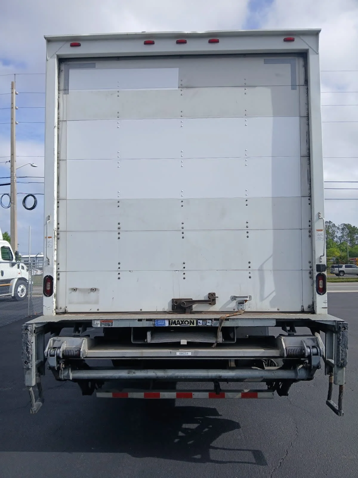2018 International 4300 in Jacksonville, FL — photo 5