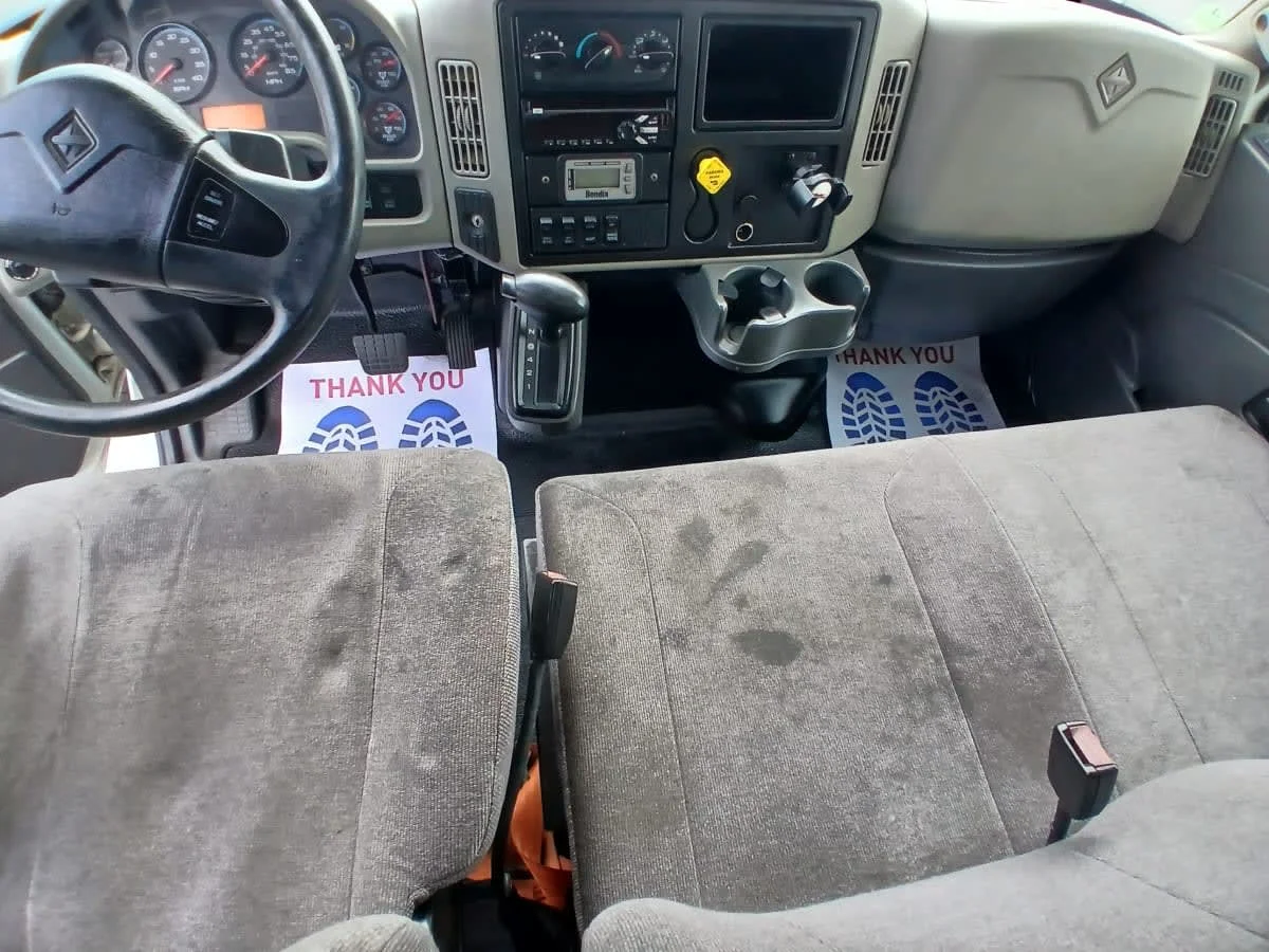 2018 International 4300 in Jacksonville, FL — photo 7