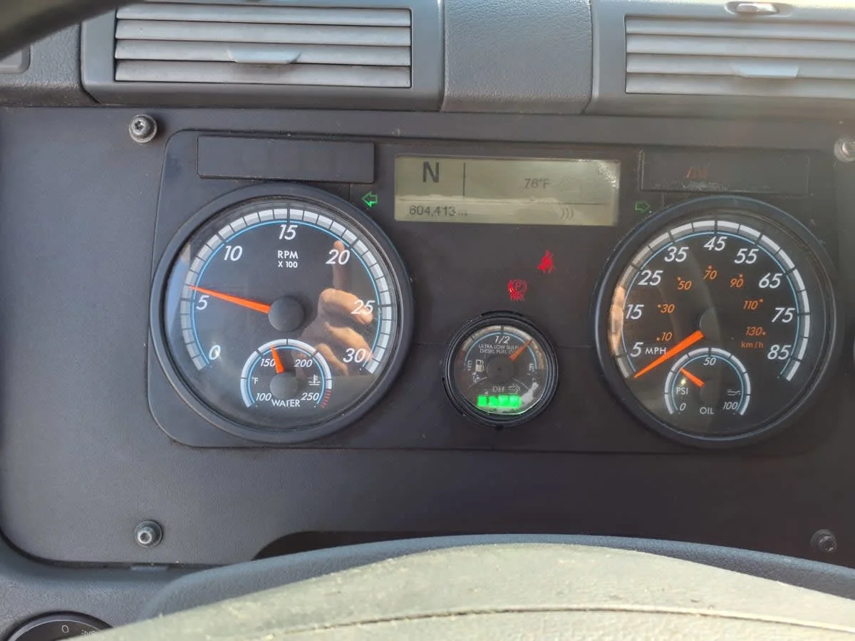 2020 Freightliner Cascadia - image 11