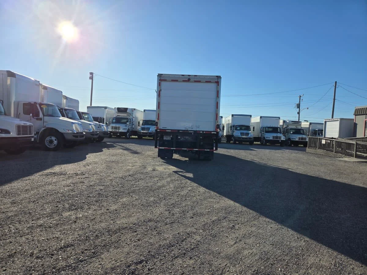 2019 Freightliner M2 106 in St. Rose, LA — photo 5