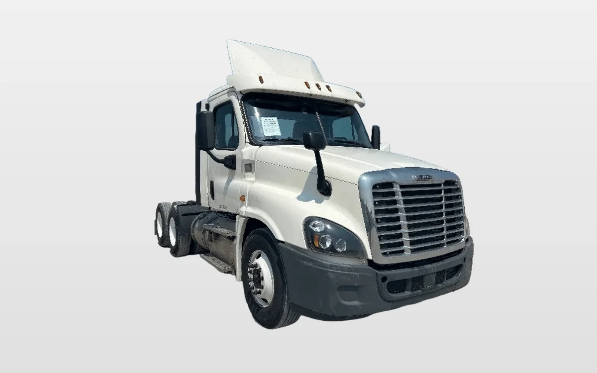 2018 Freightliner - image 1