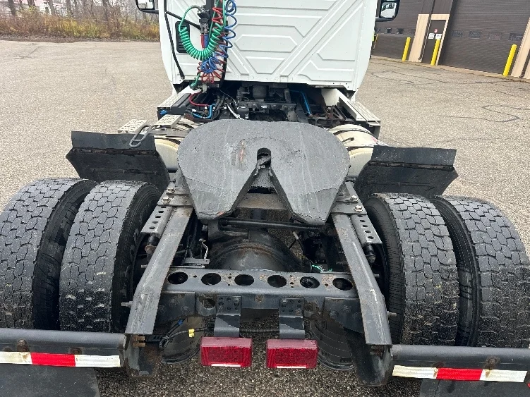 2020 International RH - image 6