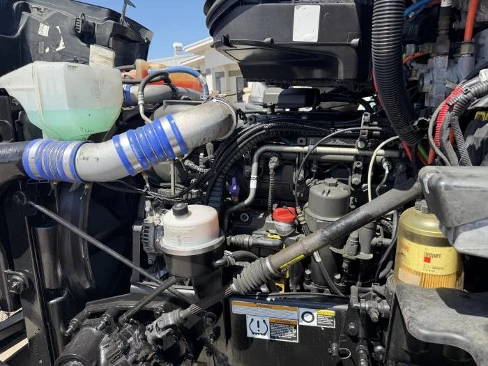 2021 Peterbilt 579 — photo 18